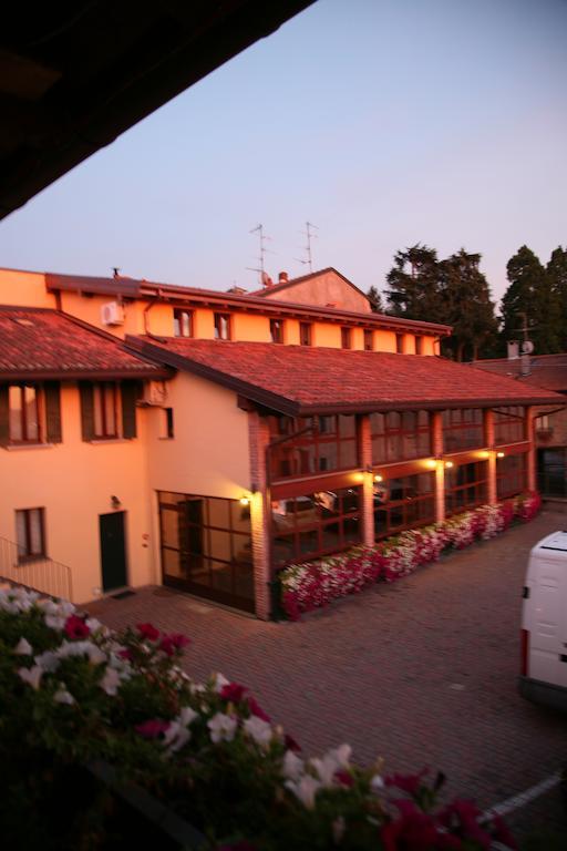 Locanda Dell'Oca Bianca Como Exteriör bild