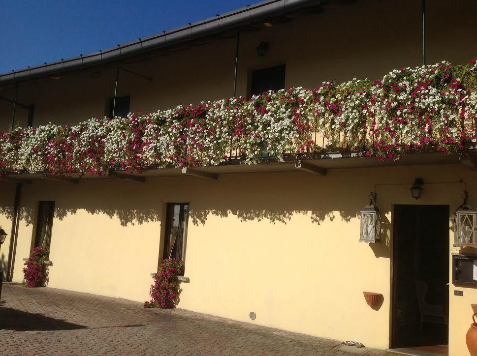 Locanda Dell'Oca Bianca Como Exteriör bild